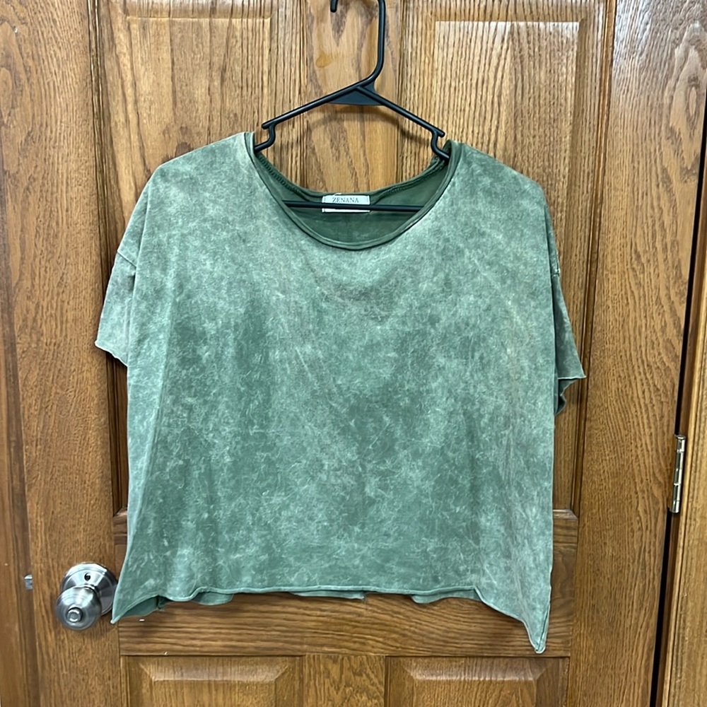 Women’s small/medium crop top. Never worn